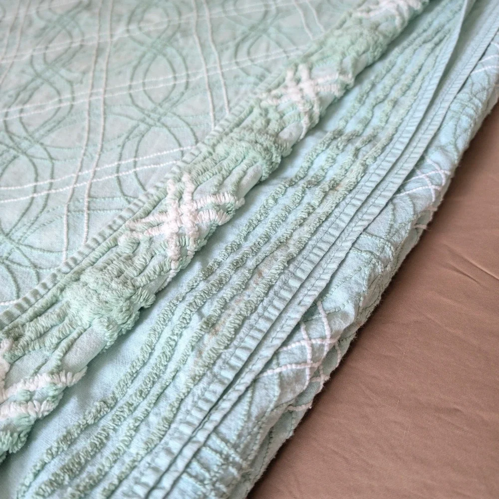 Vintage Burlington House Mint Green Chenille Bedspread White Tufted Queen